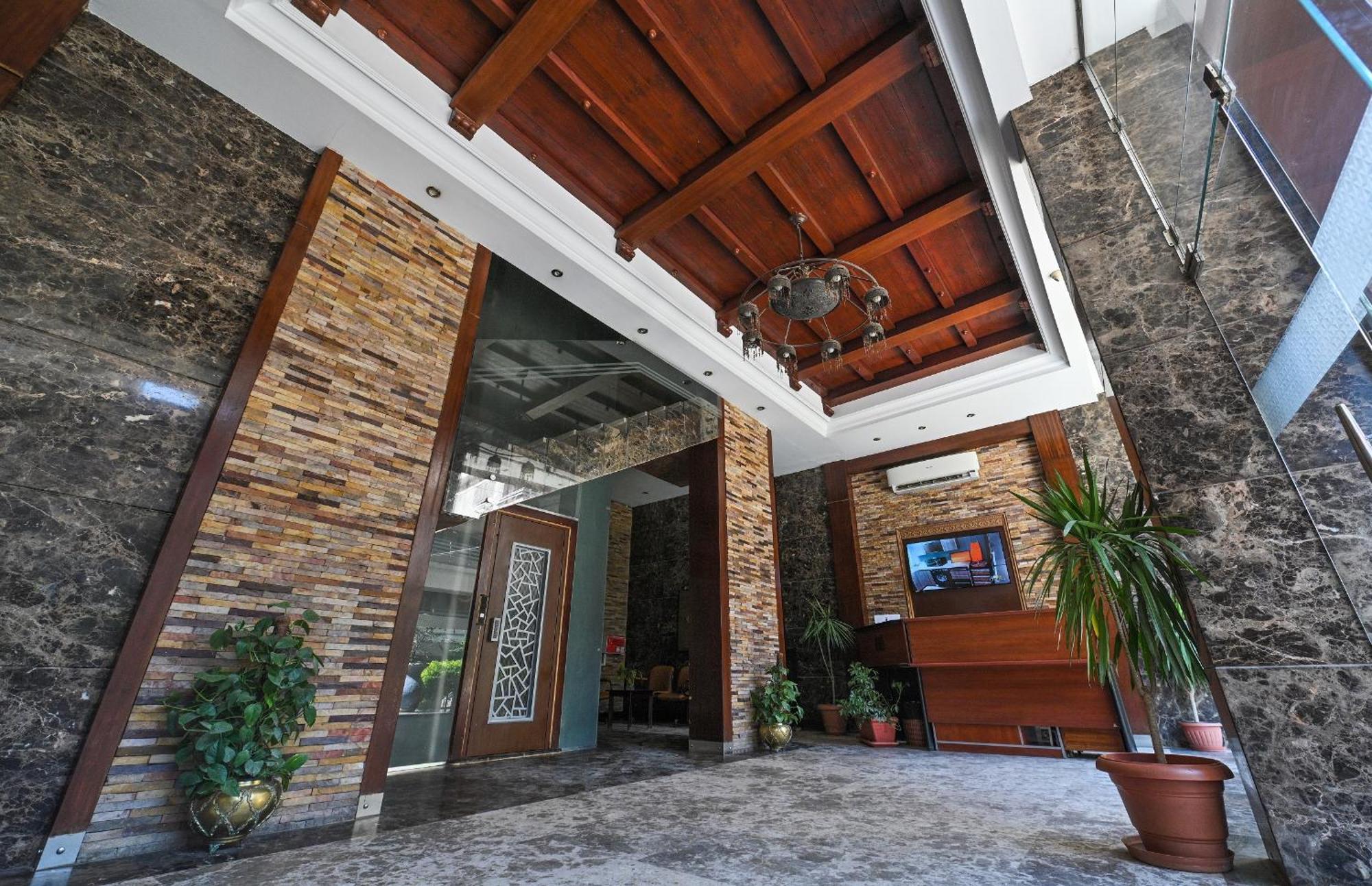Pyramids Gem Plaza Hotel Kafrat al Jabal Exterior photo